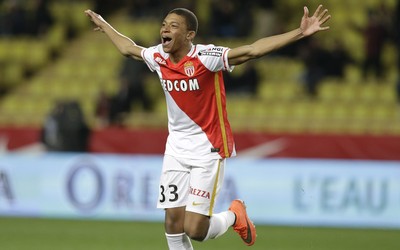 熊猫体育讨论-内维斯远射训练视频爆火网络