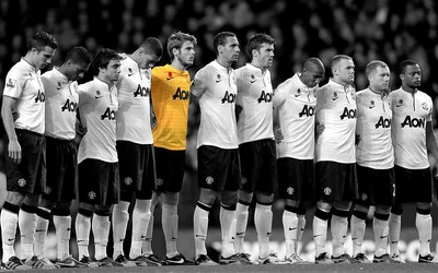 熊猫体育动态-科克赛后和球迷合影